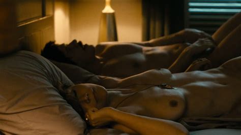 Maggie Gyllenhaal Topless TheFappening