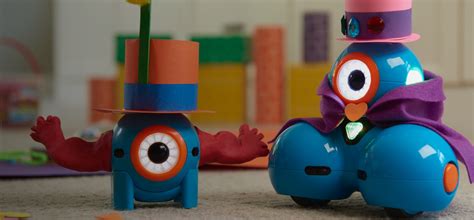 Get Started With Dash And Dot Logics Academy