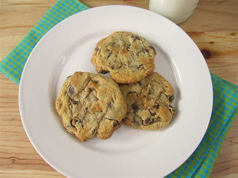 Low Fat Chocolate Chip Cookies Eat Drink Love