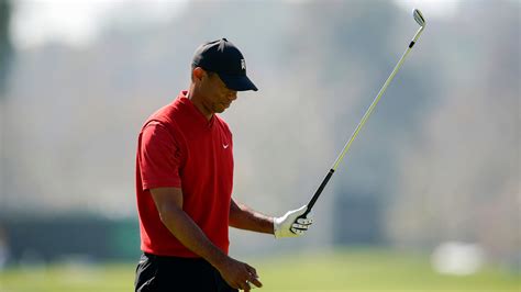 Tiger Woodss Return Puts His Back In The Spotlight Again The New