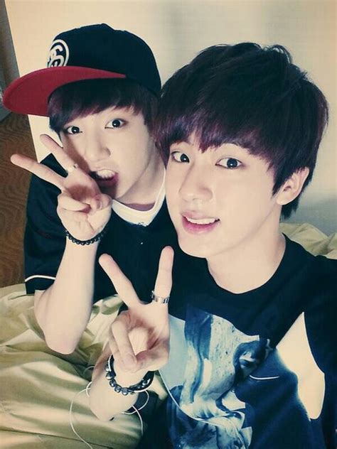 Although his unusually high tone of. Jin and JungKook BTS | Kim Seokjin - BTS | Pinterest | My ...