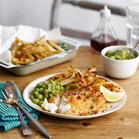 Instructions add boiling chicken stock to a large pan and bring to a simmer. Fish, Slimming World chips and peas | Slimming World