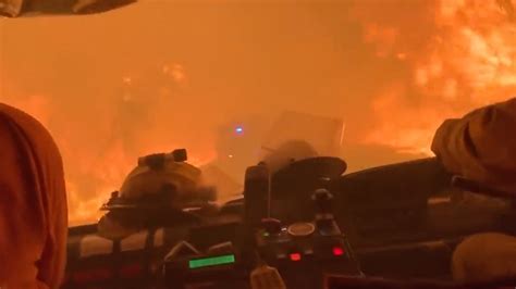 Unbelievable Footage Of Australian Firefighters Driving Through Inferno