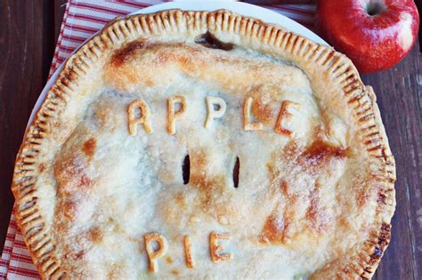 Spiced Bourbon Apple Pie A Beautiful Mess Bloglovin’