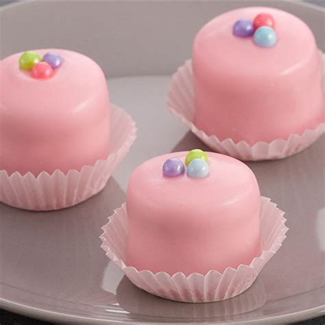 Fondant Glazed Petits Fours Recipe L Lifestyle Recipe Fondant