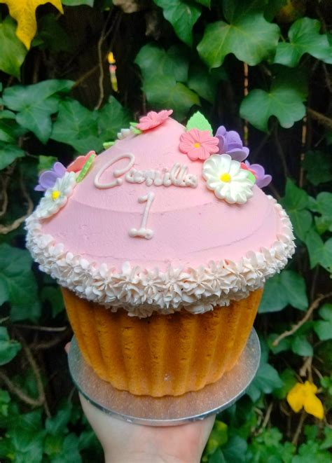 Giant Cupcakes My Little Cupcake