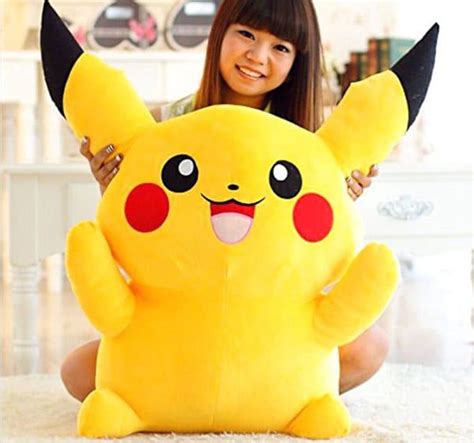 Giant Plush Pikachu Vlr Eng Br