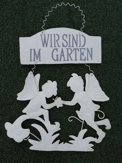 Blechschilder sind eine witzige dekoidee im gesamten haus und garten. Blechschild für CHF 14.50 bei simongarden.ch | Garten ...