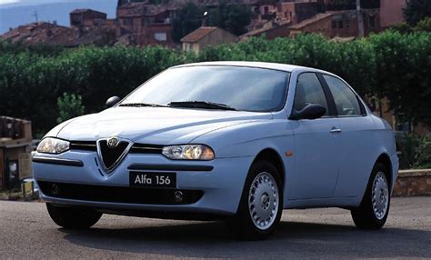 Allow an extra day for delivery (4 days for australia and new zealand), just in case. Alfa Romeo 156 compie 20 anni - MotorAge New Generation