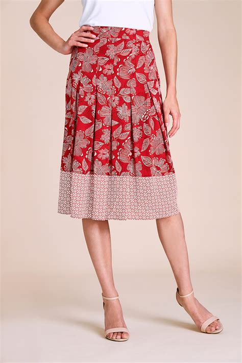 Floral Printed Skirt Collect In Store And Home Delivery Bonmarché