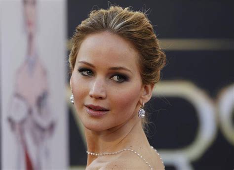 In Photos Jennifer Lawrence S Fabulous Oscar Night The Globe And Mail