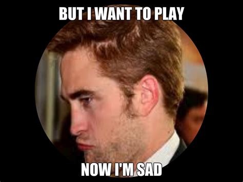 British actor robert pattinson has sure come a long way from playing a sparkling vampire in the 2008 pattinson has become a viral subject of memes this year after an old image of him resurfaced. Rob Meme - Robert Pattinson Fan Art (33179959) - Fanpop