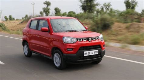 It is aimed towards those who want a small hatchback which is maruti s presso price in india: Maruti Suzuki Launches S-Presso CNG : price Starts From Rs ...