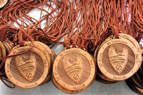 Medallions In Solid Wood Heritage Wooden Ts Bc Engraving And Wholesale