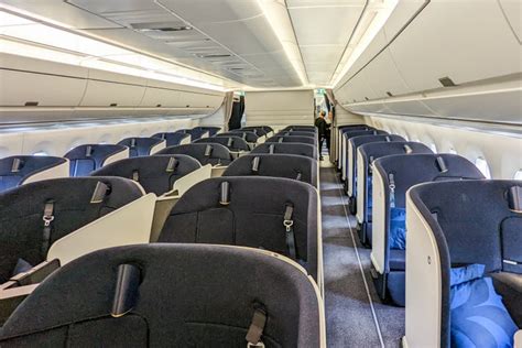 First Impressions Of Finnairs New Business Class Seat That Does Not