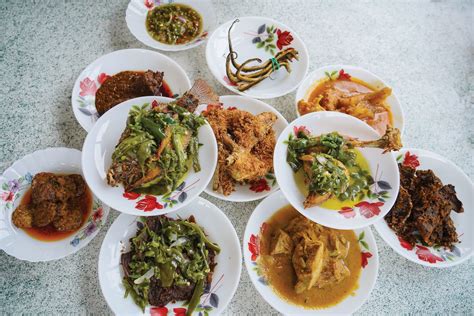 See 40 photos and 5 tips from 341 visitors to nasi kandar padang kota mydin. Nasi Padang gegar ibu kota - Utusan Digital