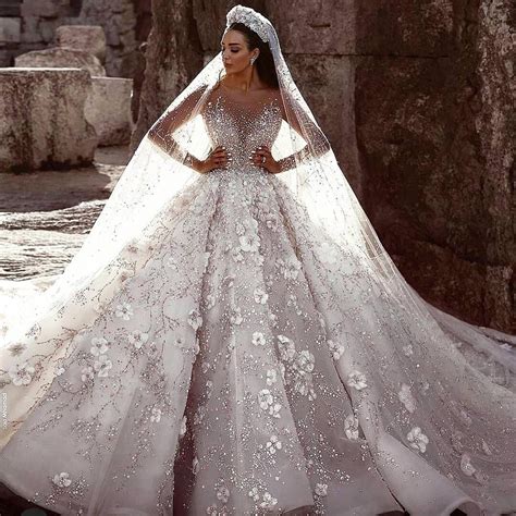 Weitere ideen zu kleider, braut, hochzeitskleid. احلى فستان ممكن تلسيه فى حياتك , فساتين زفاف فخمه - المميز