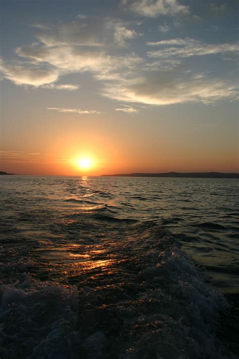 South dakota lewis and clark lewis and clark expedition. Sunset on Lewis and Clark Lake near Yankton, South Dakota ...