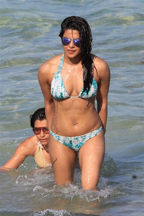 Priyanka Chopra Shows Off Her Bikini Body Beach In Miami Fl