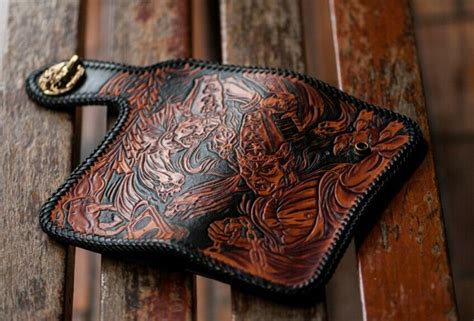 Serrated knife or pumpkin saw (the more complicated the pattern, the more you're going to want a pumpkin saw). Leather Tooling Carving patterns Leathercraft DZXX-16 ...