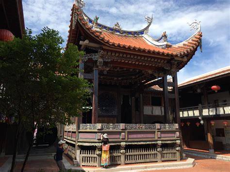 We went past streets lined with sellers and thronging with people. Pin by Enchanted Force on Taiwan must visit- Taichung ...