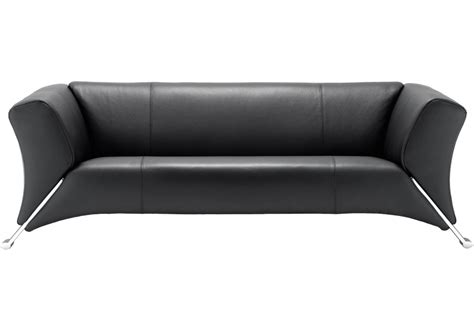 The rolf benz 322 sofa has always had a strong presence.‎ the art of opposites is probably the best way to describe the interplay between the compact body and the soft, flowing lines of the classic rolf benz 322.‎ 322 Rolf Benz Sofa - Milia Shop