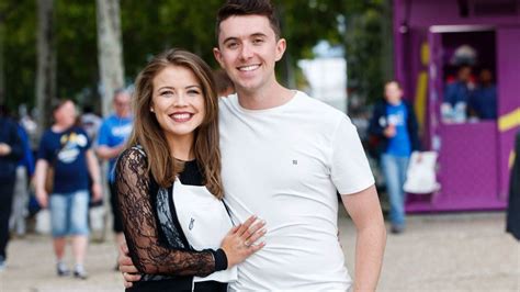 ryan s girlfriend flies in for eurovision support