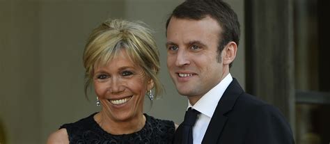 Emmanuel and brigitte macron's relationship has been under public scrutiny since the election (and perhaps even before) for its unconventional nature: emmanuel et brigitte macron ont fete leurs 10 ans de ...