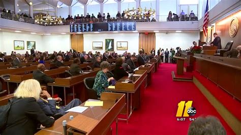 North Carolina Legislature To Feature Clashes With Governor Abc11
