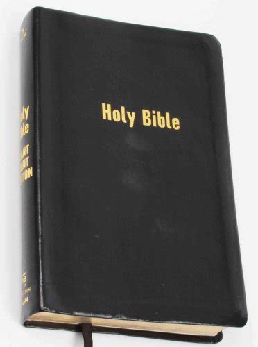 Holy Bible Giant Print New Century Version Anonymous 9780718019129