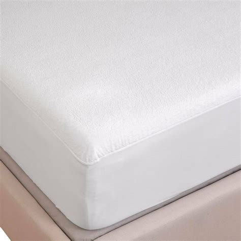 A comfy rectangular contemporary air mattress for 1 person. Bare Home Premium Hypoallergenic Waterproof Mattress ...