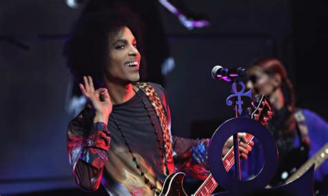 Prince Removes His Music Catalog From Streaming Services