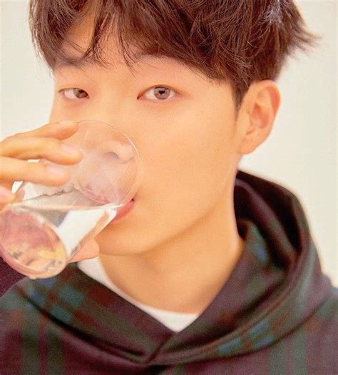 Ryu jun yeol philippine fanbase; Pin by Marce° on ryu jun yeol° | Ryu jun yeol, Glass of ...