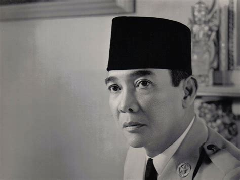 425 x 425 jpeg 33 кб. Soekarno: Orator, Proklamator, dan Presiden Pertama RI