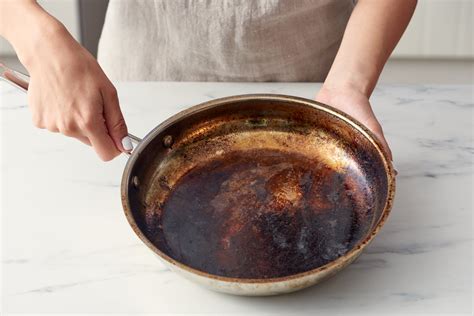 How To Clean A Burnt Pot Or Pan How Do You Clean Scorched Stainless