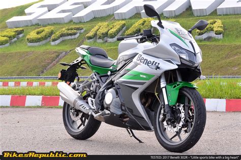 Tested 2017 Benelli 302r Little Sports Bike With A Big Heart
