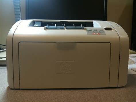 Featuring the hp fastres 1200 image enhancement technology, this hp laserjet printer ensures that the prints are clear, vivid and bold. Collage Factory: Used HP LaserJet 1018 excellent condition for selling