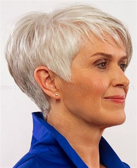 We hope these haircuts and hairstyles for women aged over 60 will allow you to make the right choice about the upcoming image change. Pin on Womens Hairstyles Medium Julianne Hough