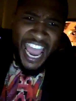 Watch As Usher Strips Off For Steamy Naked Selfie