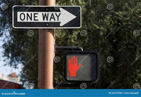One Way Street Sign Downtown Dont Walk Signal Royalty Free Stock Photos