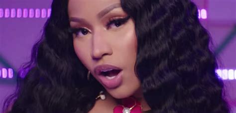 Video Nicki Minaj Megatron Spin