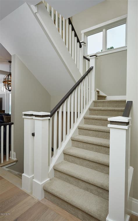 Classic Design Interior Design Ideas - Home Bunch