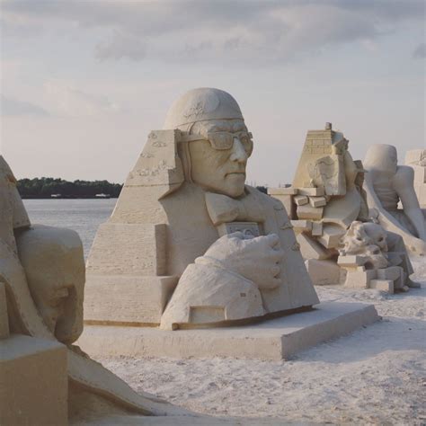 Famous Movie Characters As Sand Sculptures Viki Secrets