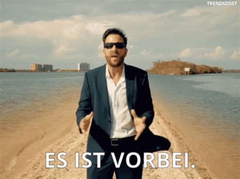 The perfect derwendler egal animated gif for your conversation. Michael Wendler Reddit - Michael Wendler: Jetzt packt er ...