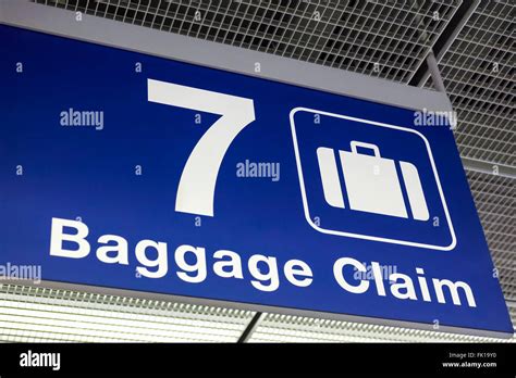 Printable Baggage Claim Sign