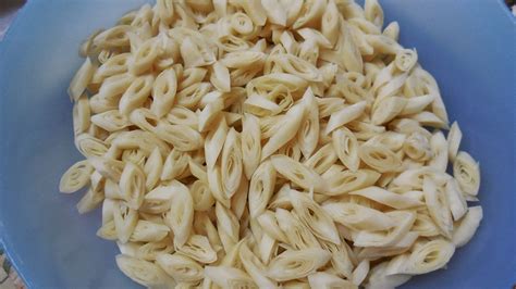 Kuih cara manis, kuih kegemaran che nom sejak dulu lagi. Resepi Kuih Gunting Gula - Contoh L