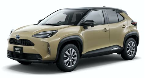 The toyota yaris cross (japanese: Toyota Yaris Cross Launches In Japan One Year Ahead Of ...