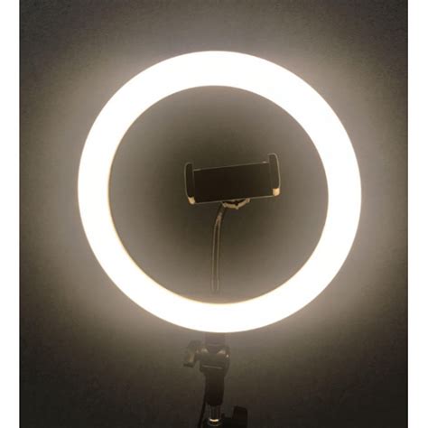 Кольцевая светодиодная лампа освещение для профессиональной съемки png image