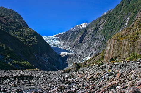 Franz josef / waiau is a small town in the west coast region of the south island of new zealand. Avoid your family: 9 remote destinations to escape to this ...