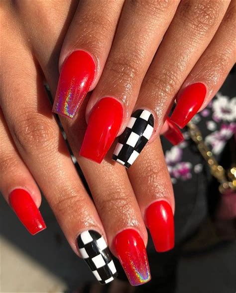 These are the absolute best fall nail colors that will look great for the season. 30+ Red Glitter Coffin Nails for Winter Makeup Inspiration